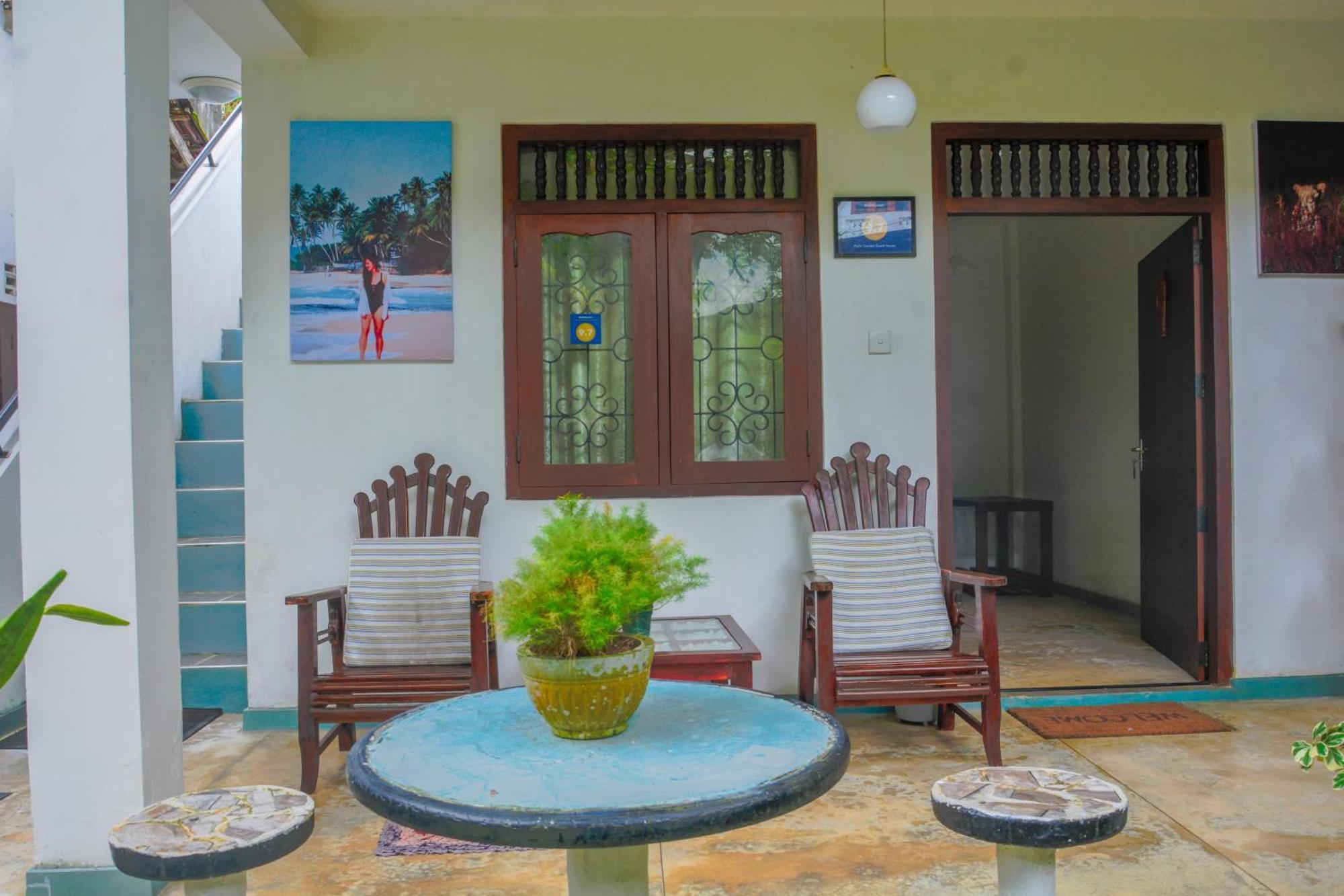 Palm Garden Guest House กอลล์ ภายนอก รูปภาพ