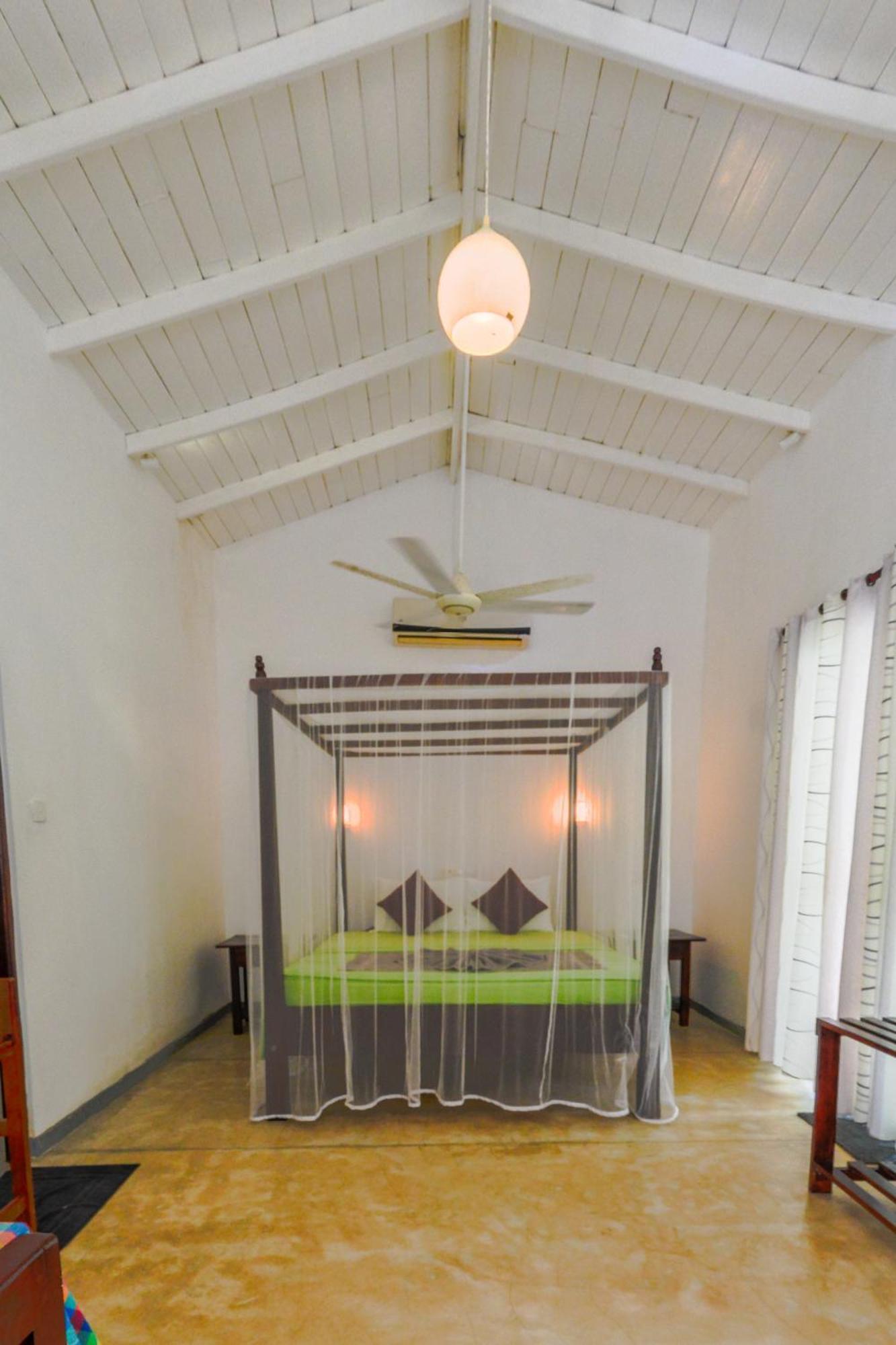 Palm Garden Guest House กอลล์ ภายนอก รูปภาพ