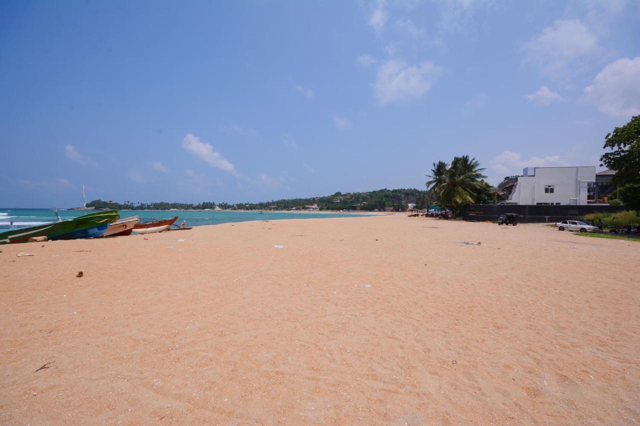 Palm Garden Guest House กอลล์ ภายนอก รูปภาพ
